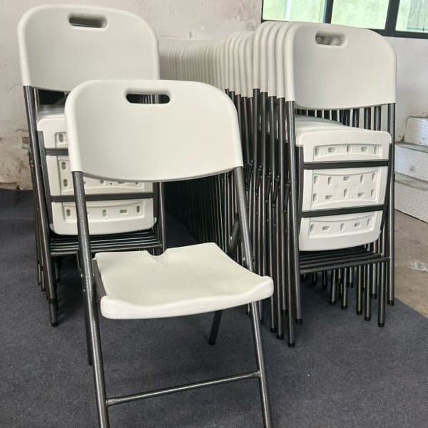 Foldable chairs